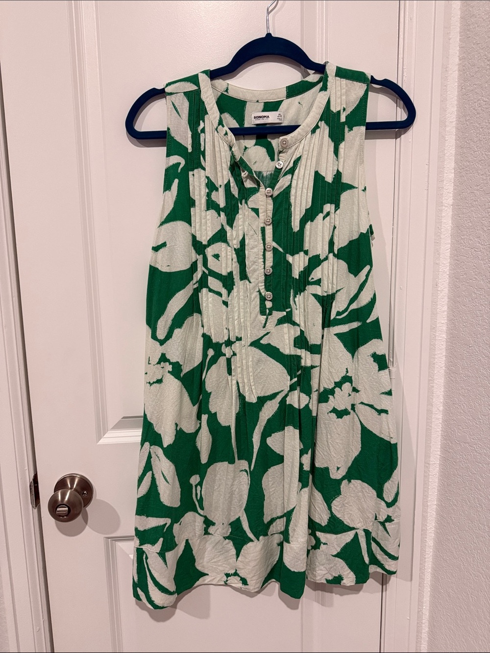 Sonoma Green and White Tropical Button-Front Top